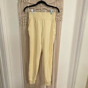 lululemon la warm down high rise jogger